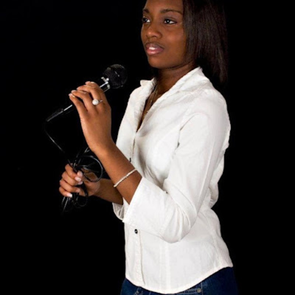 Meet your Posher, April